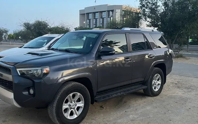 Toyota 4Runner 2018 года за 16 500 000 тг. в Актау