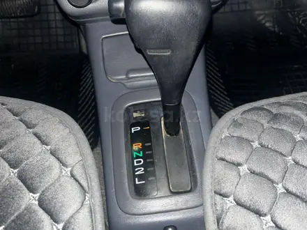 Toyota RAV4 1997 года за 2 500 000 тг. в Алматы – фото 12