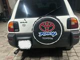 Toyota RAV4 1997 годаүшін2 500 000 тг. в Алматы