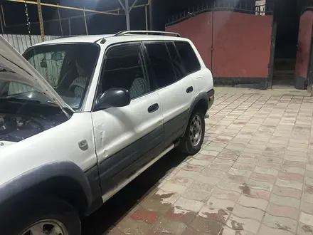 Toyota RAV4 1997 года за 2 500 000 тг. в Алматы – фото 22