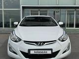 Hyundai Elantra 2014 года за 6 590 000 тг. в Шымкент – фото 2