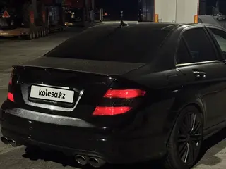 Mercedes-Benz C 350