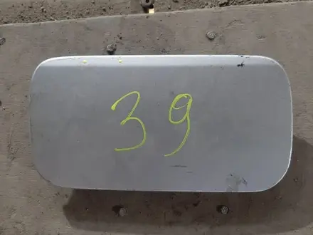 Лючок (крышка) бензобака БМВ Е39 Е60 F10 за 10 000 тг. в Алматы