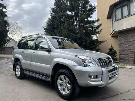 Toyota Land Cruiser Prado 2005 года за 13 800 000 тг. в Алматы – фото 7