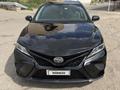 Toyota Camry 2018 года за 7 600 000 тг. в Атырау – фото 4