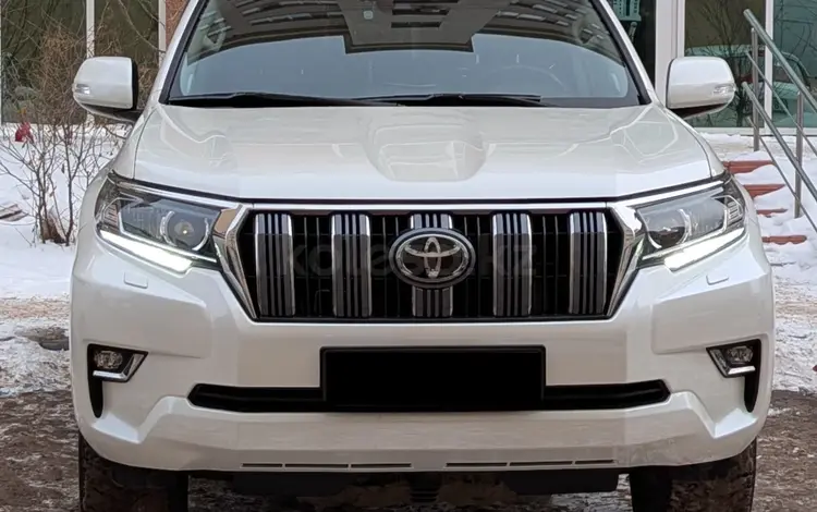 Toyota Land Cruiser Prado 2021 года за 28 000 000 тг. в Астана