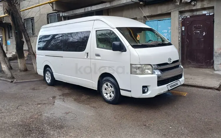 Toyota Hiace 2016 года за 15 000 000 тг. в Алматы