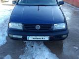 Volkswagen Vento 1993 года за 650 000 тг. в Тараз – фото 4