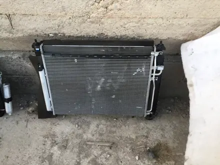 Радиатор в сборе Chevrolet Captiva 2.4 за 10 000 тг. в Атырау – фото 2