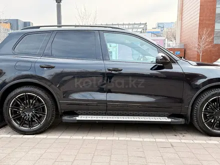 Volkswagen Touareg 2012 года за 12 000 000 тг. в Алматы – фото 5