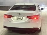 Toyota Camry 2019 года за 9 000 000 тг. в Караганда – фото 5