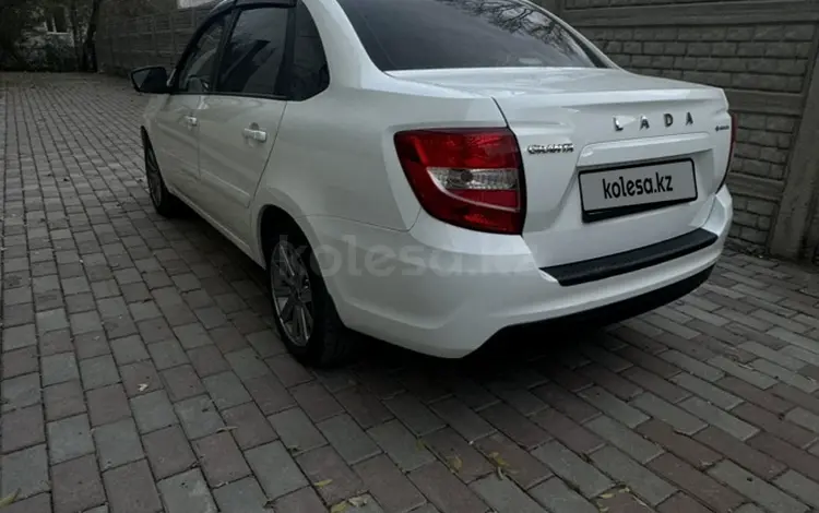 ВАЗ (Lada) Granta 2190 2019 годаүшін5 150 000 тг. в Усть-Каменогорск