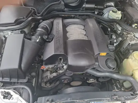 Mercedes-Benz E 280 2000 года за 5 000 000 тг. в Шымкент – фото 16