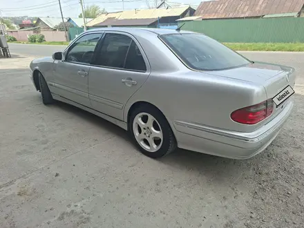 Mercedes-Benz E 280 2000 года за 5 000 000 тг. в Шымкент – фото 5