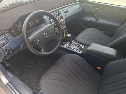 Mercedes-Benz E 280 2000 года за 5 000 000 тг. в Шымкент – фото 8