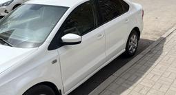 Volkswagen Polo 2011 года за 3 700 000 тг. в Астана – фото 2