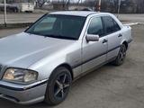 Mercedes-Benz C 200 1994 года за 1 487 952 тг. в Рудный – фото 2