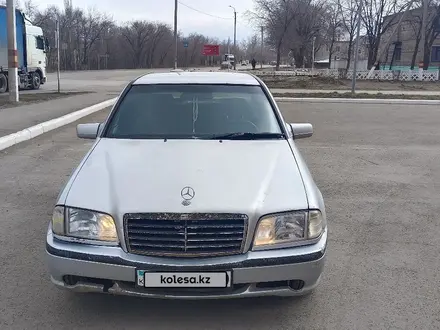 Mercedes-Benz C 200 1994 года за 1 400 000 тг. в Рудный