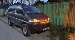 Mitsubishi Delica 1995 годаfor4 500 000 тг. в Алматы