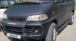 Mitsubishi Delica 1995 годаfor4 500 000 тг. в Алматы – фото 3