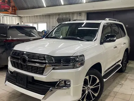 Переделка кузова на LAND CRUISER 200 под 2021 год за 750 000 тг. в Алматы – фото 3