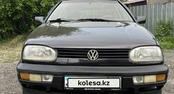 Volkswagen Golf 1994 годаүшін1 370 000 тг. в Талдыкорган