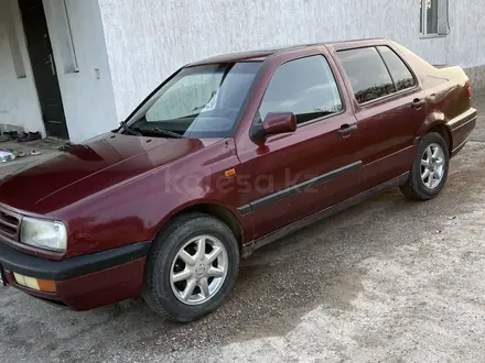 Volkswagen Vento 1992 года за 1 200 000 тг. в Каскелен – фото 4