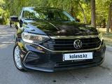 Volkswagen Polo 2022 года за 7 700 000 тг. в Алматы – фото 3