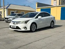 Toyota Avensis, 2013
