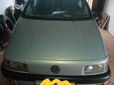 Volkswagen Passat 1993 года за 1 400 000 тг. в Актобе