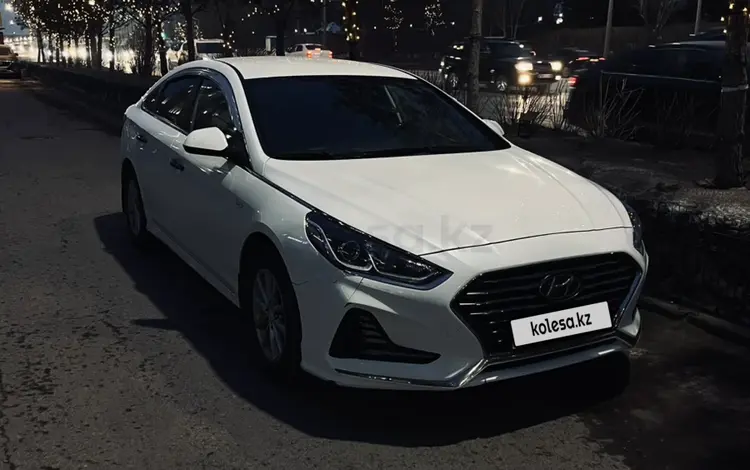 Hyundai Sonata 2019 года за 9 000 000 тг. в Астана