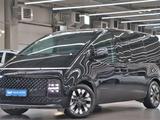 Hyundai Staria 2023 года за 21 060 000 тг. в Алматы