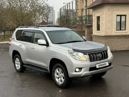 Toyota Land Cruiser Prado 2011 года за 13 650 000 тг. в Астана – фото 3