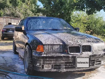 BMW 325 1991 года за 1 000 000 тг. в Атырау – фото 5