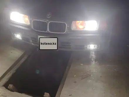 BMW 325 1991 года за 1 000 000 тг. в Атырау – фото 6