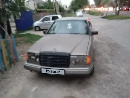 Mercedes-Benz E 230 1989 года за 1 500 000 тг. в Алматы – фото 14