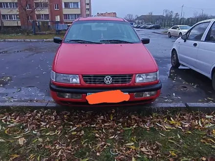 Volkswagen Passat 1993 годаүшін1 800 000 тг. в Петропавловск