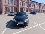 Renault Logan 2012 годаfor2 800 000 тг. в Петропавловск