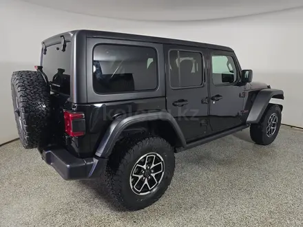 Jeep Wrangler Rubicon 2024 года за 25 942 000 тг. в Алматы – фото 4