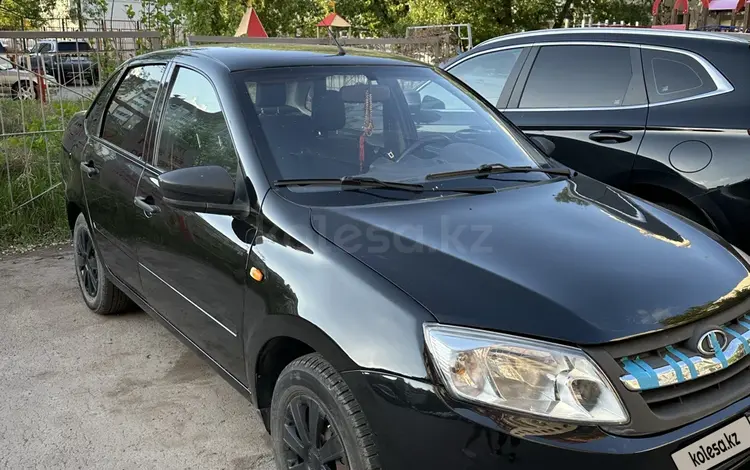 ВАЗ (Lada) Granta 2190 2014 года за 2 750 000 тг. в Астана