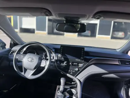Toyota Camry 2022 года за 13 500 000 тг. в Усть-Каменогорск – фото 6