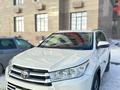Toyota Highlander 2019 года за 13 000 000 тг. в Атырау – фото 5