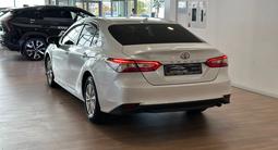 Toyota Camry 2020 годаfor11 990 000 тг. в Астана – фото 4