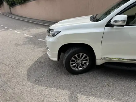 Toyota Land Cruiser Prado 2020 года за 28 000 000 тг. в Алматы – фото 2