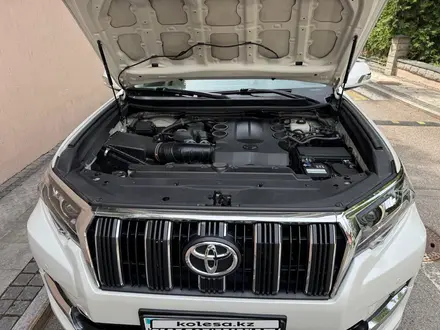 Toyota Land Cruiser Prado 2020 года за 28 000 000 тг. в Алматы – фото 12