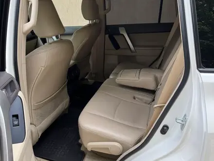 Toyota Land Cruiser Prado 2020 года за 28 000 000 тг. в Алматы – фото 15