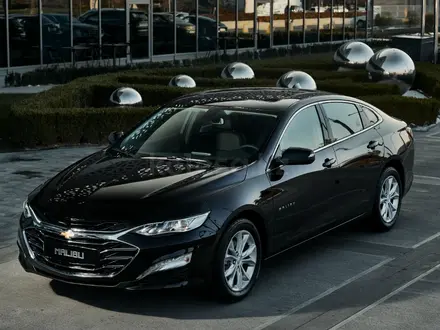 Chevrolet Malibu LTZ 2022 года за 16 750 000 тг. в Актобе