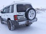 Mitsubishi Pajero 1999 годаfor2 500 000 тг. в Караганда – фото 2