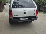 Volkswagen Amarok 2010 года за 7 000 000 тг. в Алматы – фото 2