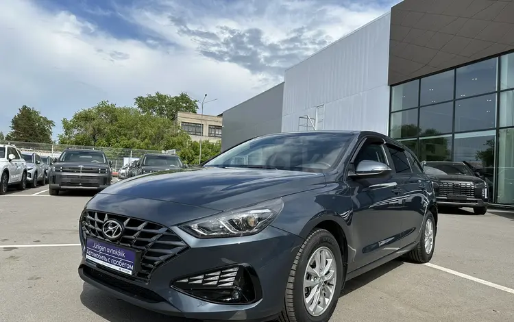 Hyundai i30 2022 года за 9 900 000 тг. в Петропавловск